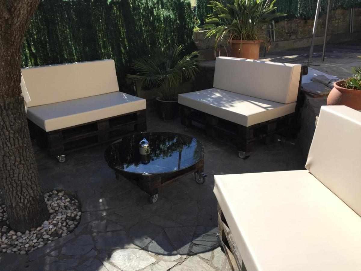 Masia Can Tramontana Guest House Tiana Bagian luar foto